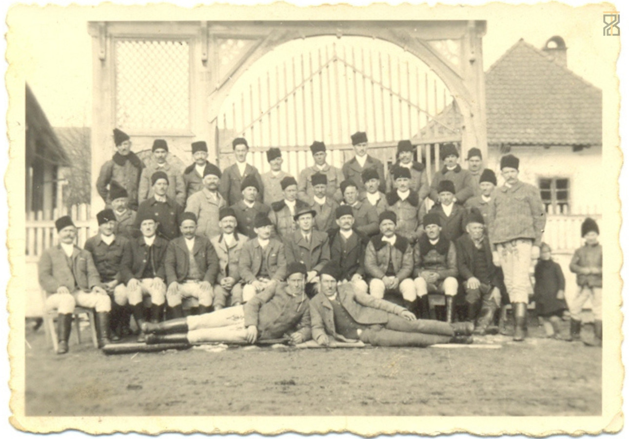 /storage/img/big_repyx-ria-388a-egyhaztanacs-1942-posteleport.jpg