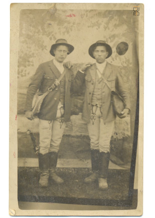 Miklós Lajos és Dánél Ádám 1933-ban Csíksomlyón