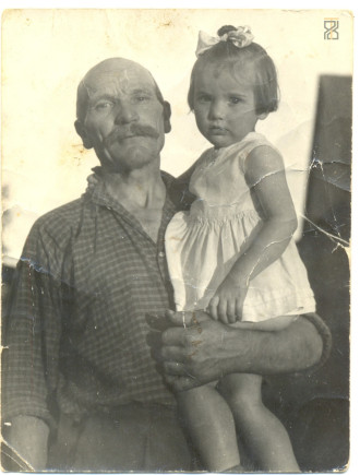 Nedelka Ferenc és lánya, Piroska