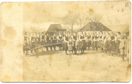 Készülődés az Ezer Székely Leány találkozóra Lázár Brigitta vezetésével