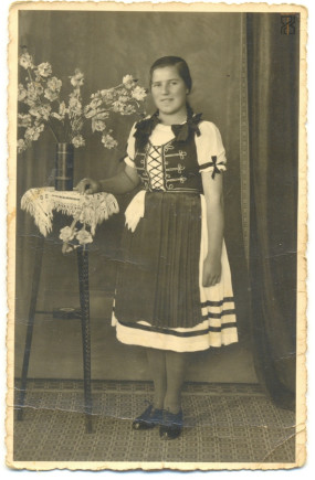 Miklós szül. Endes Ilona