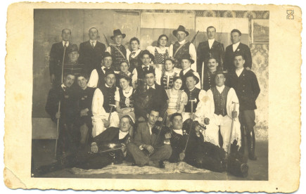 Színdarabos csoportkép - A csácsi puszta, 1942. január 10.